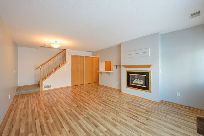 Photo - 2BD / 2BA Coon Rapids townhome. Completely renovated!!! Dont miss out!