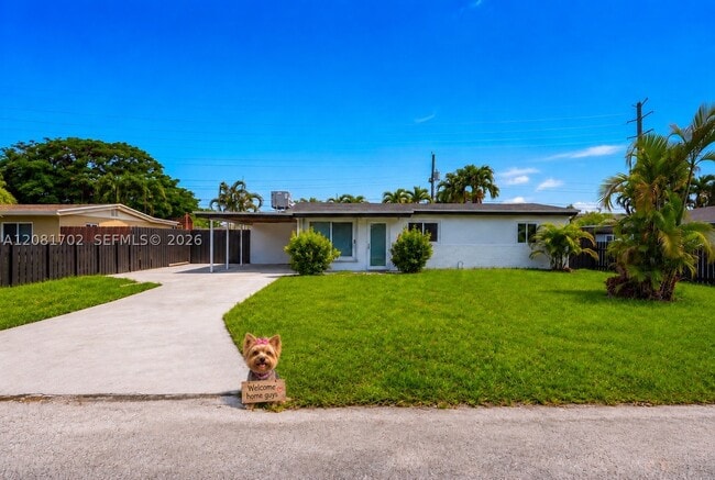 3036 N 58th Ave