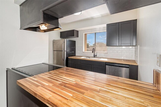 Photo - 1000 Lake of the Woods Blvd Unit E206