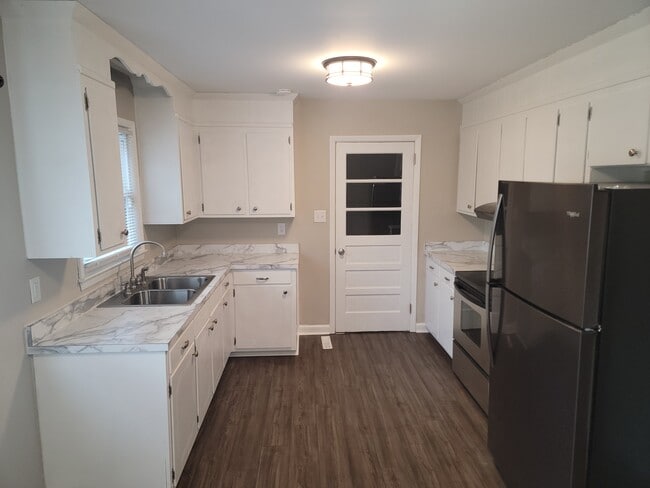 Photo - 1789 Hausman Dr