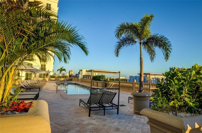 Photo - 10 Aragon Ave Unit 1208