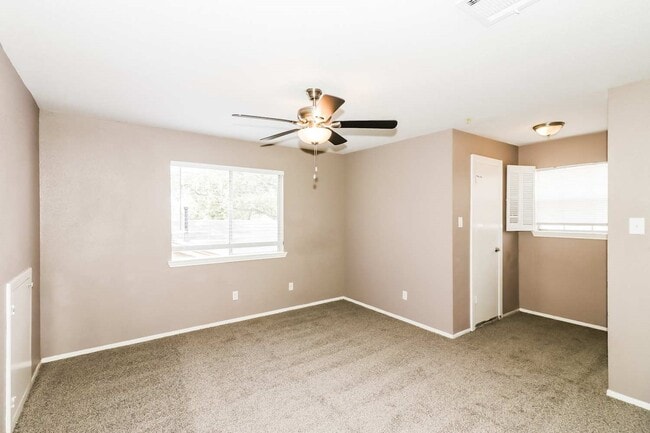Photo - 22507 Red River Dr