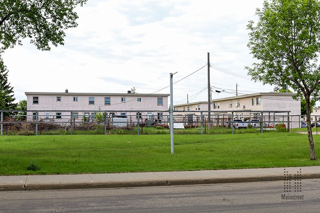 Photo - Athlone Park Townhomes