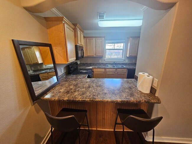 Photo - Nice 2 bedroom townhome