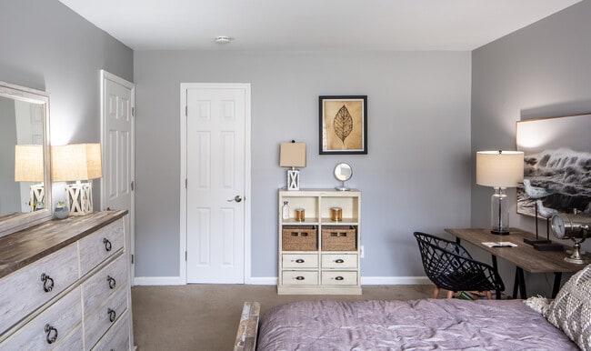 Photo - Hawthorne Living