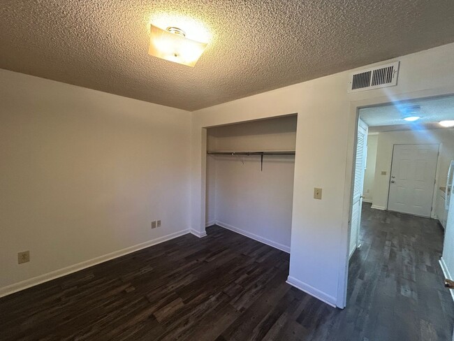 Photo - Arab Apartment For Rent Unit 9
