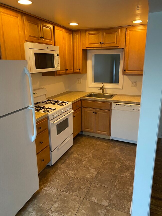 Photo - 5224 Fairhaven Rd