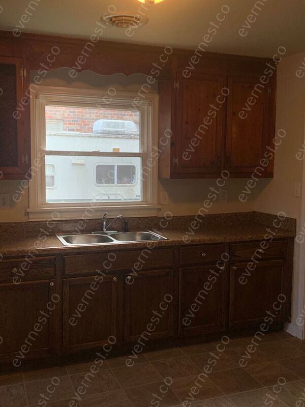 Photo - 215 N Linden Ave