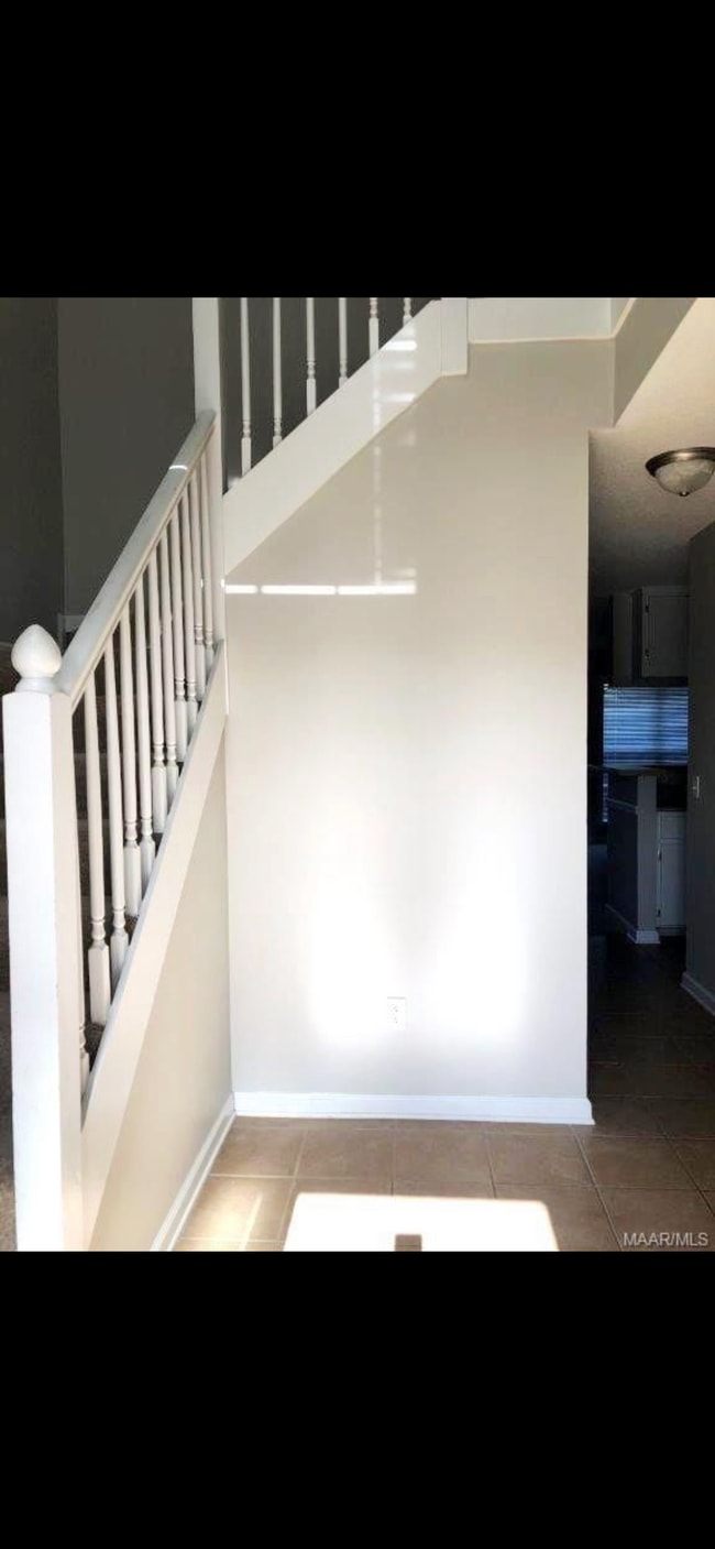 Photo - 124 N Springview Dr
