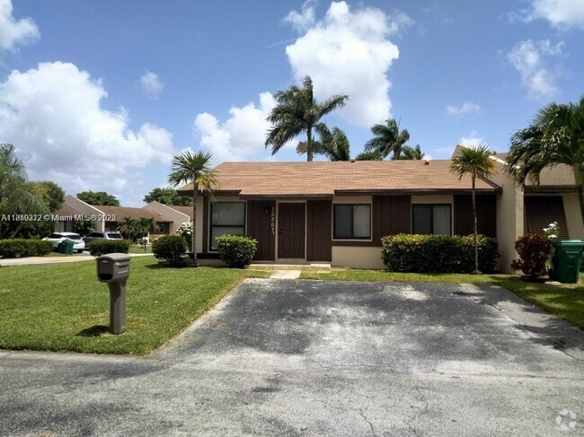 Building Photo - 12267 SW 113th Ln Rental