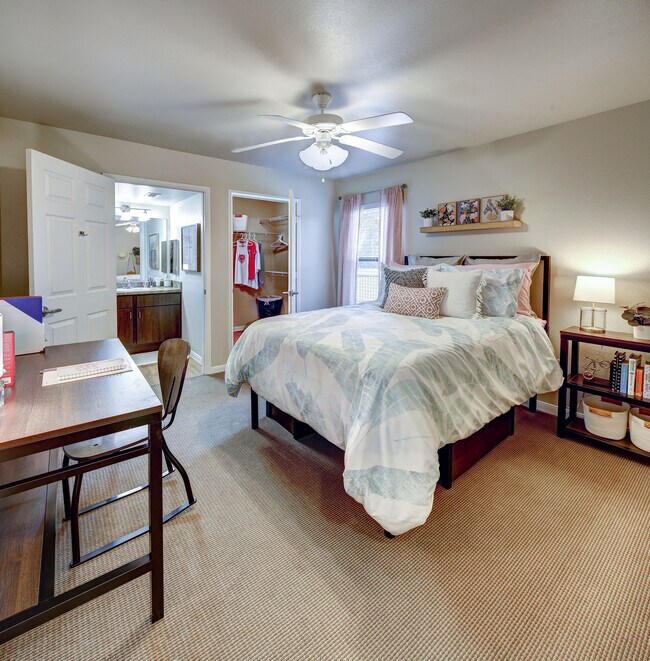 Villas on Sycamore