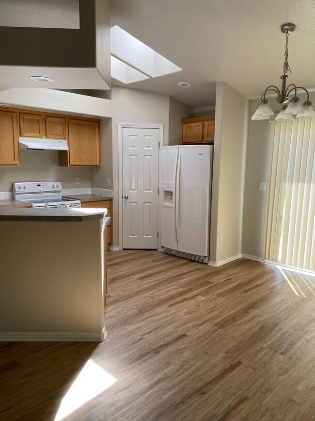 Photo - Great location, 3 bedroom house with large...