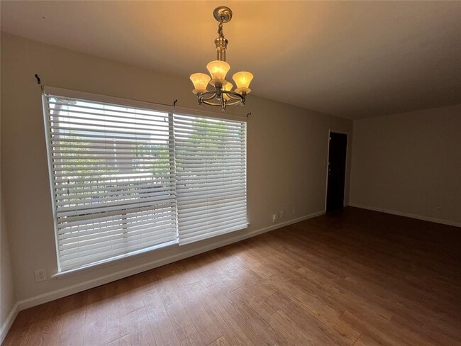 Photo - 500 E Riverside Dr Unit 255