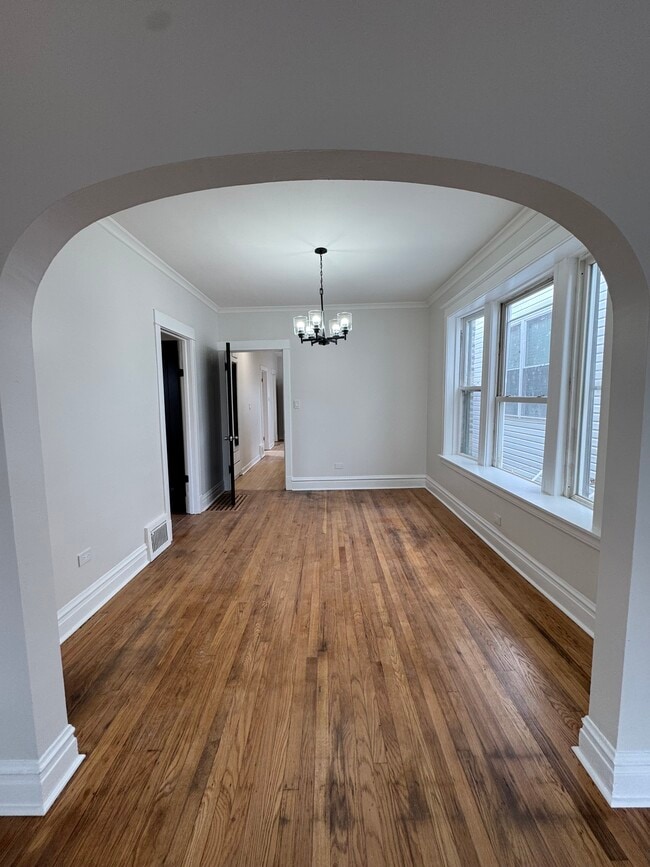 Building Photo - 3516 W Evergreen Ave Unit 1 Rental