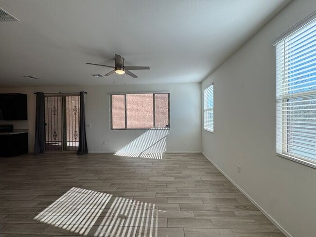 Photo - Welcome to this stunning 3Bdm, 2.5Ba, This two-story gem boasts a spacious layout! Must See!