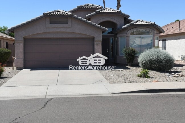 Building Photo - 8757 E Avalon Dr