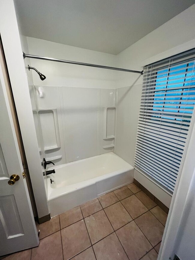 Photo - ONE11 COLLECTION - GRAND BLANC