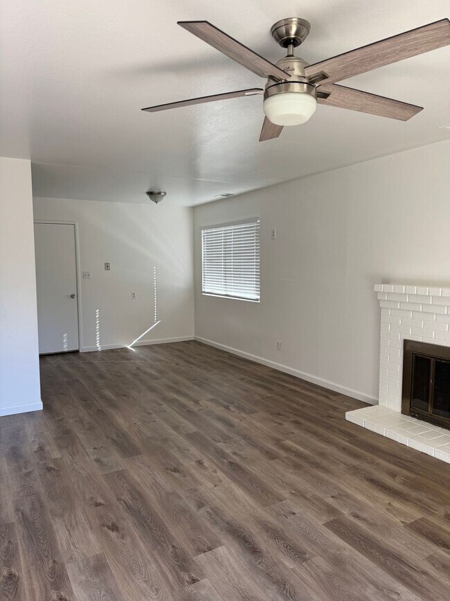 Photo - Cozy 3 Bedroom Home