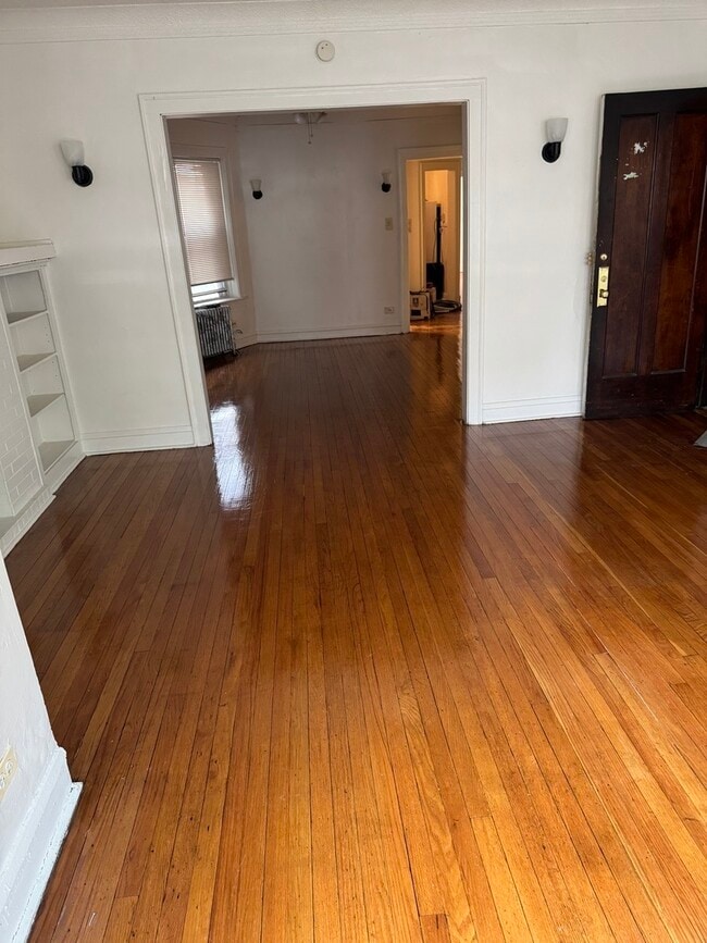 Photo - 6523 S Greenwood Ave