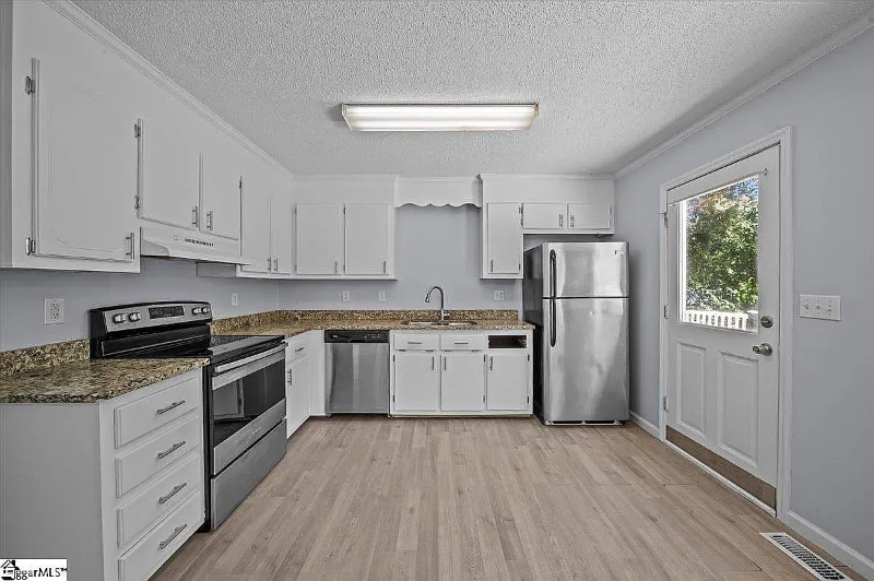 Photo - 294 N Suber Rd