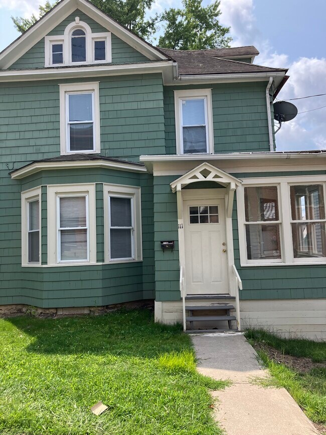 Photo - 111 Catherine St Unit 1