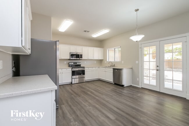 Photo - 751 E Drifter Pl