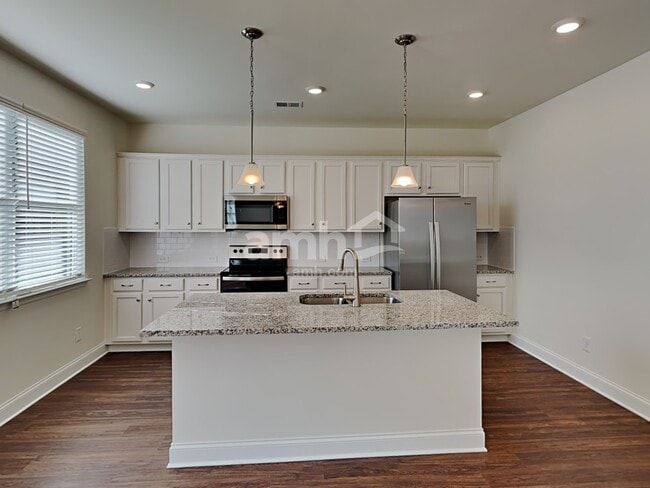 Photo - 6205 Bridlewood Ln