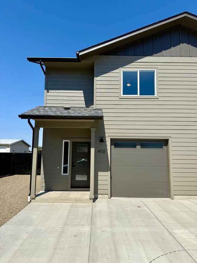Building Photo - 410 Wagon Wheel Dr Unit 410 Rental