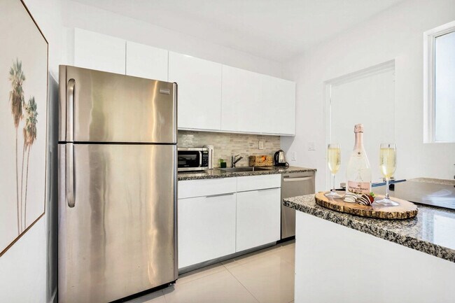 809 S Ocean Dr Unit SI ID1227310P