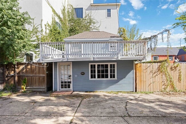 Photo - 1711 Wentworth St