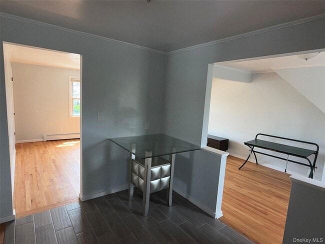 Photo - 29 Lenox Ave Unidad 2