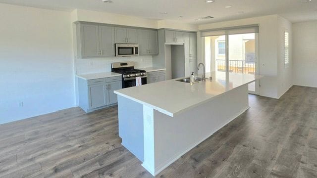 Photo - 8141 Garden Park St