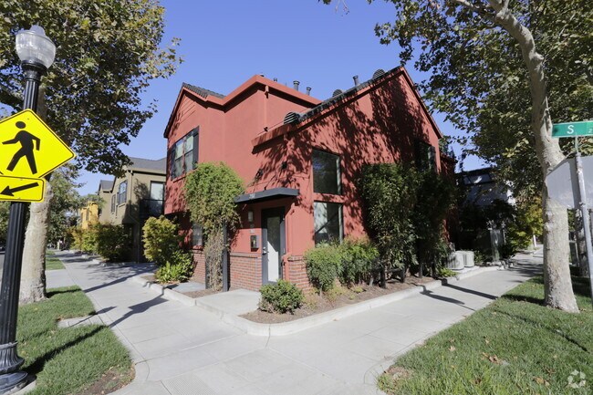 Whiskey Hill Desvanes - Whiskey Hill Lofts