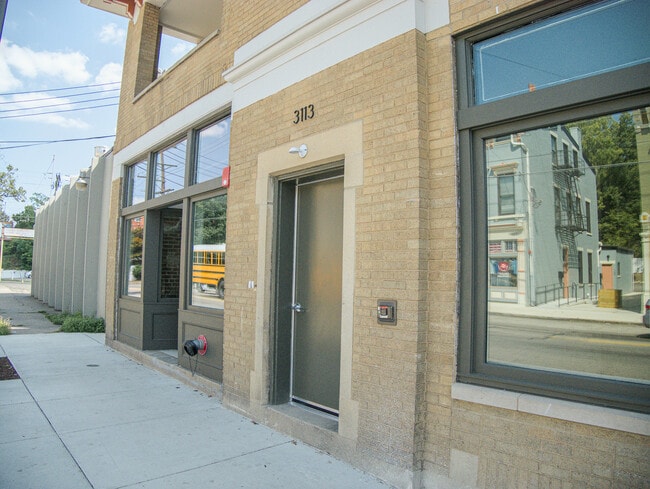 Photo - 3113 Warsaw Ave