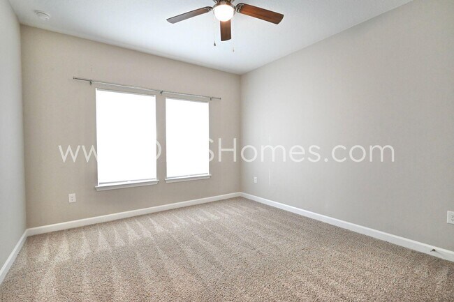 Photo - 113 Shady Ln