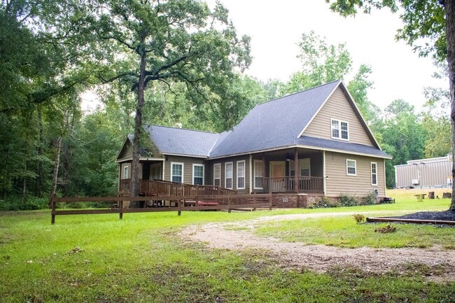 Photo - 13351 Park Ave