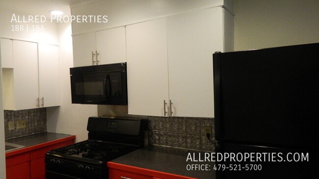 Photo - 621 N Leverett Ave Unit 2