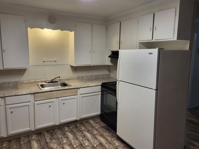 Photo - 400 E Talleyrand Ave Unit C