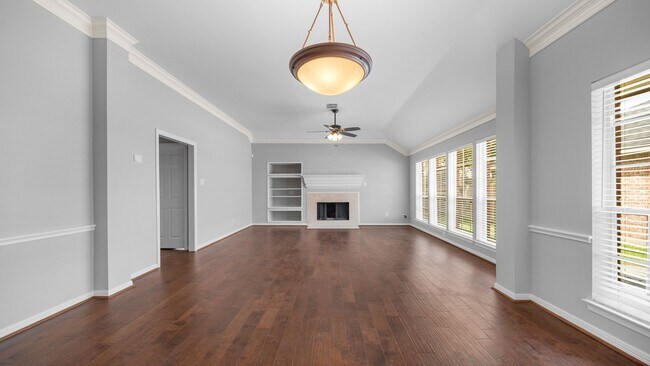 Photo - 58 W Sienna Pl