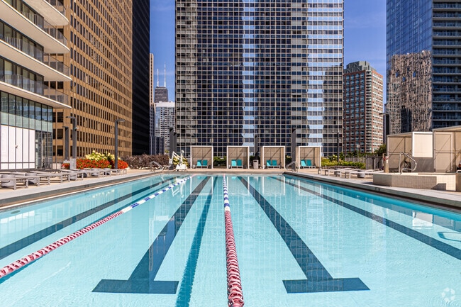 Pool - Aqua at Lakeshore East