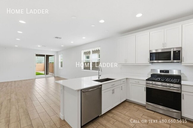 Photo - 4064 E Catclaw St