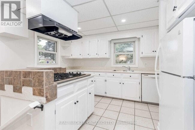 Photo - 156 Clapperton St