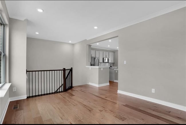 Photo - 8233 Bostic Dr