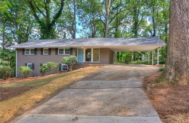 Photo - 1810 Teasley Dr SE