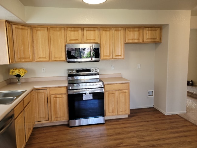 Photo - 3619 Bobcat Ln