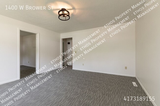 Photo - 1400 W Brower St