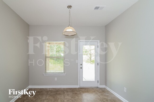 7807 Wrotham Cir
