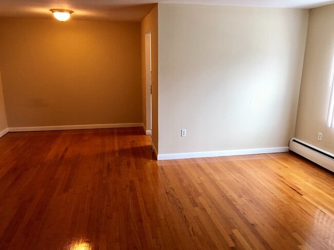 Photo - Fairview Street Apartments