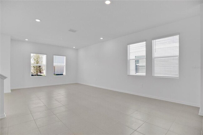 Photo - 714 Squire Ave