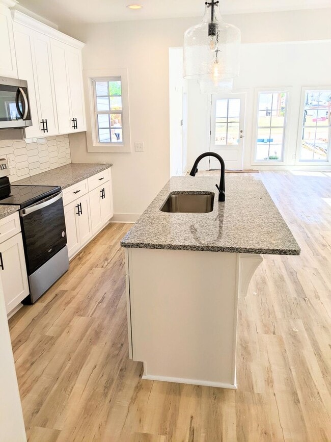 Photo - 2 Bedroom Cottage in Fox Run Village!